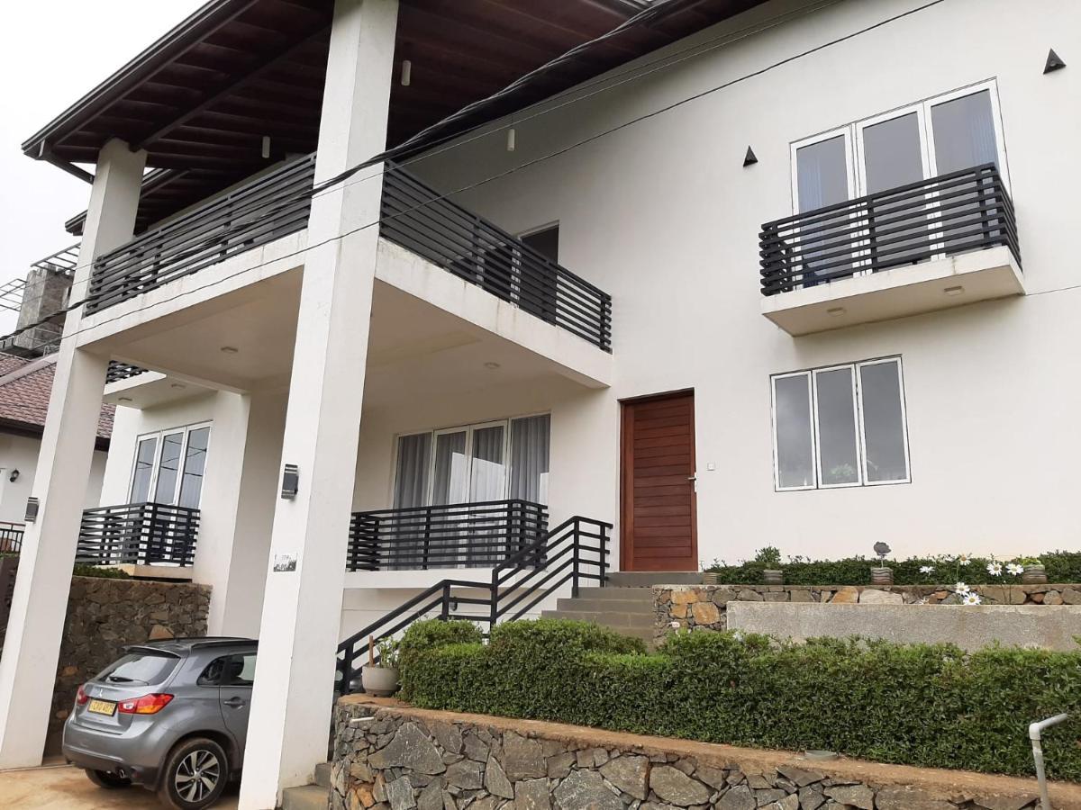 J'S Villa Nuwara Eliya Exterior photo